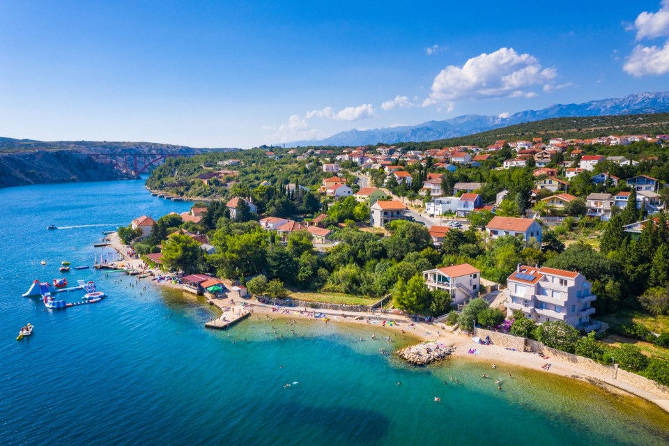 Plaža Tratarica - Maslenica