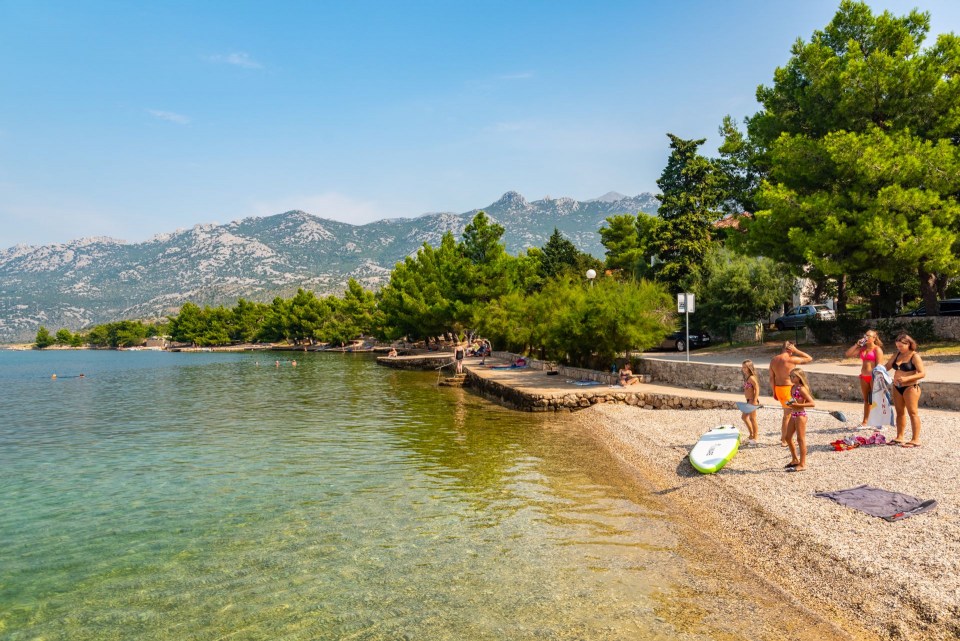 Beach Plaža Rovanjska-Rovanjska